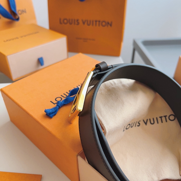 ルイヴィトンベルト全体デザイン